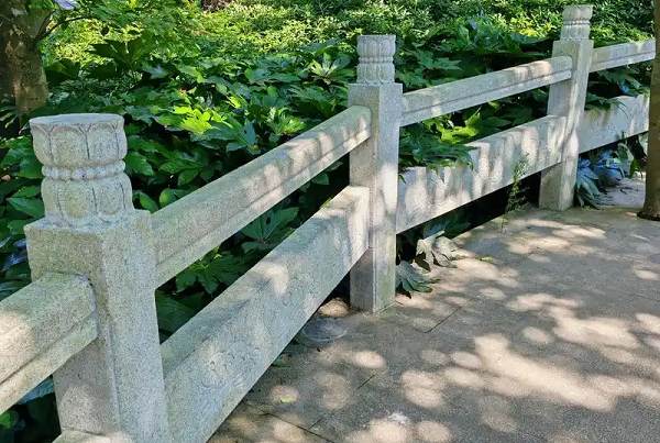 安阳市大连园林景观花岗岩栏杆定制热销款四